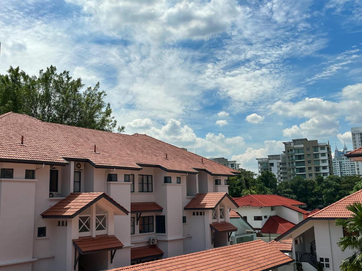 Pangsapuri Atmoods - Ritchie's Pavilion